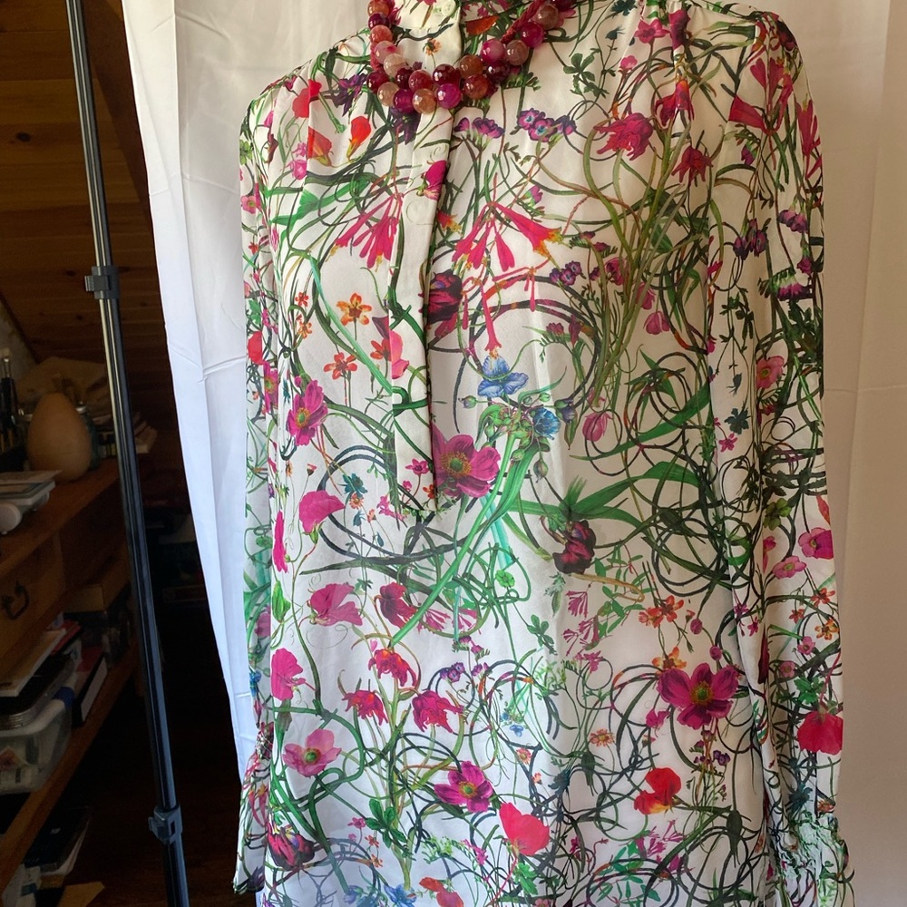 Etcetera 100% Silk White Floral Button Down Long Sleeves